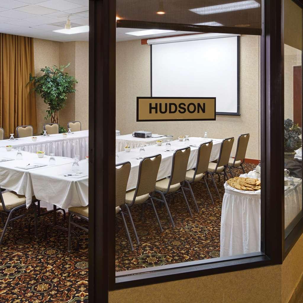 Radisson Hotel Bismarck Eksteriør billede