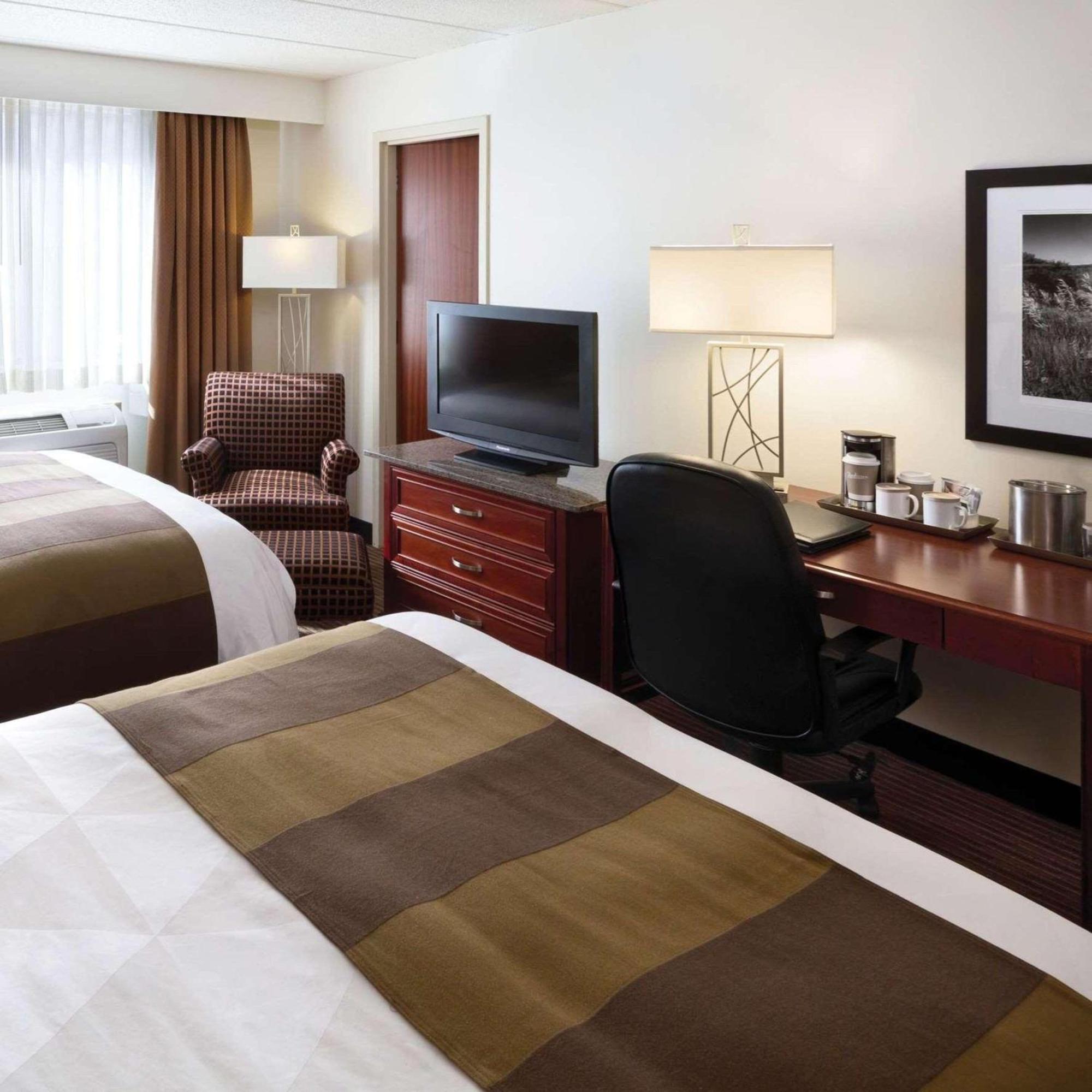 Radisson Hotel Bismarck Eksteriør billede